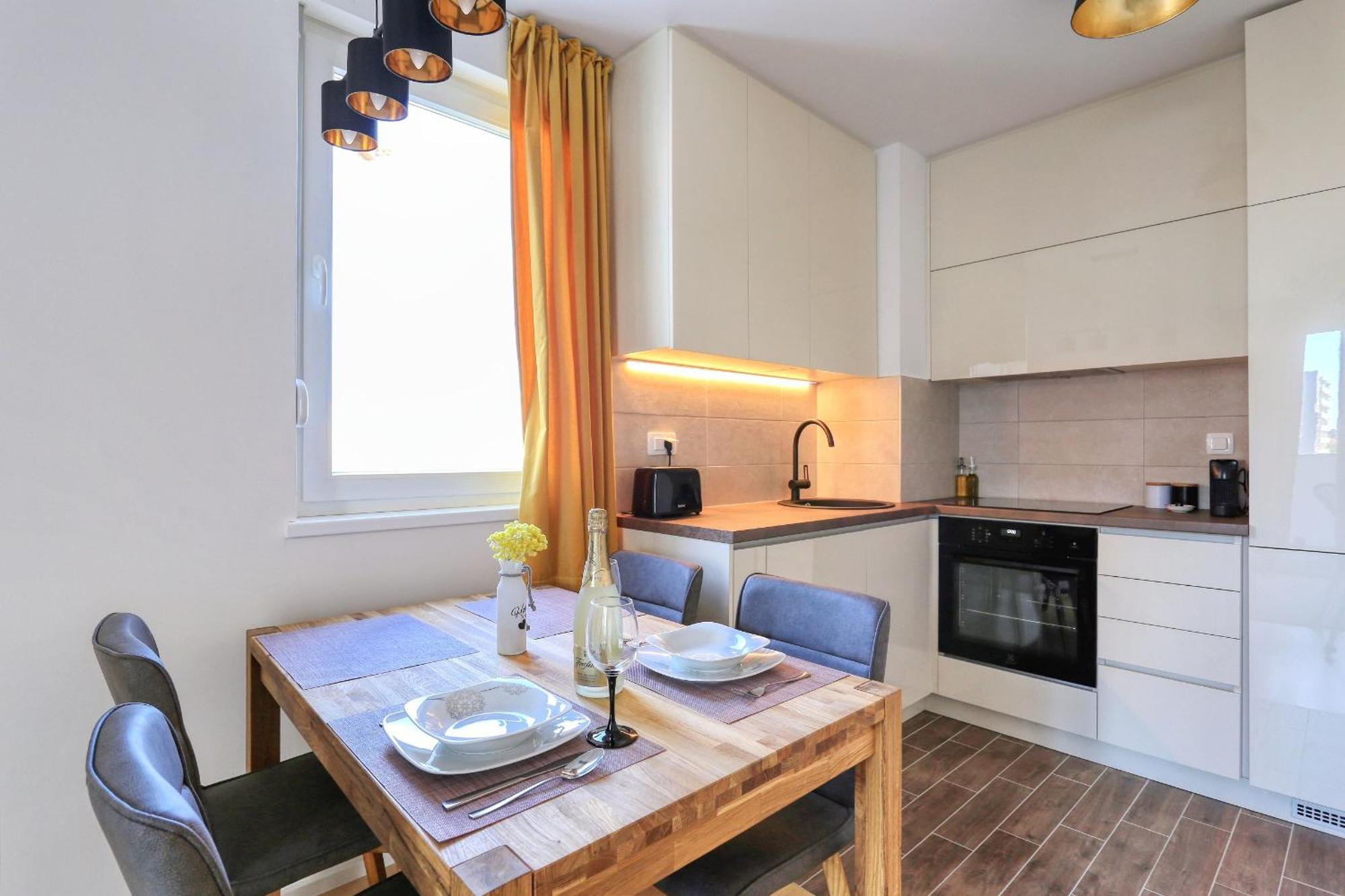 Barbara With Private Parking In The Garage Apartment Zadar Exterior foto